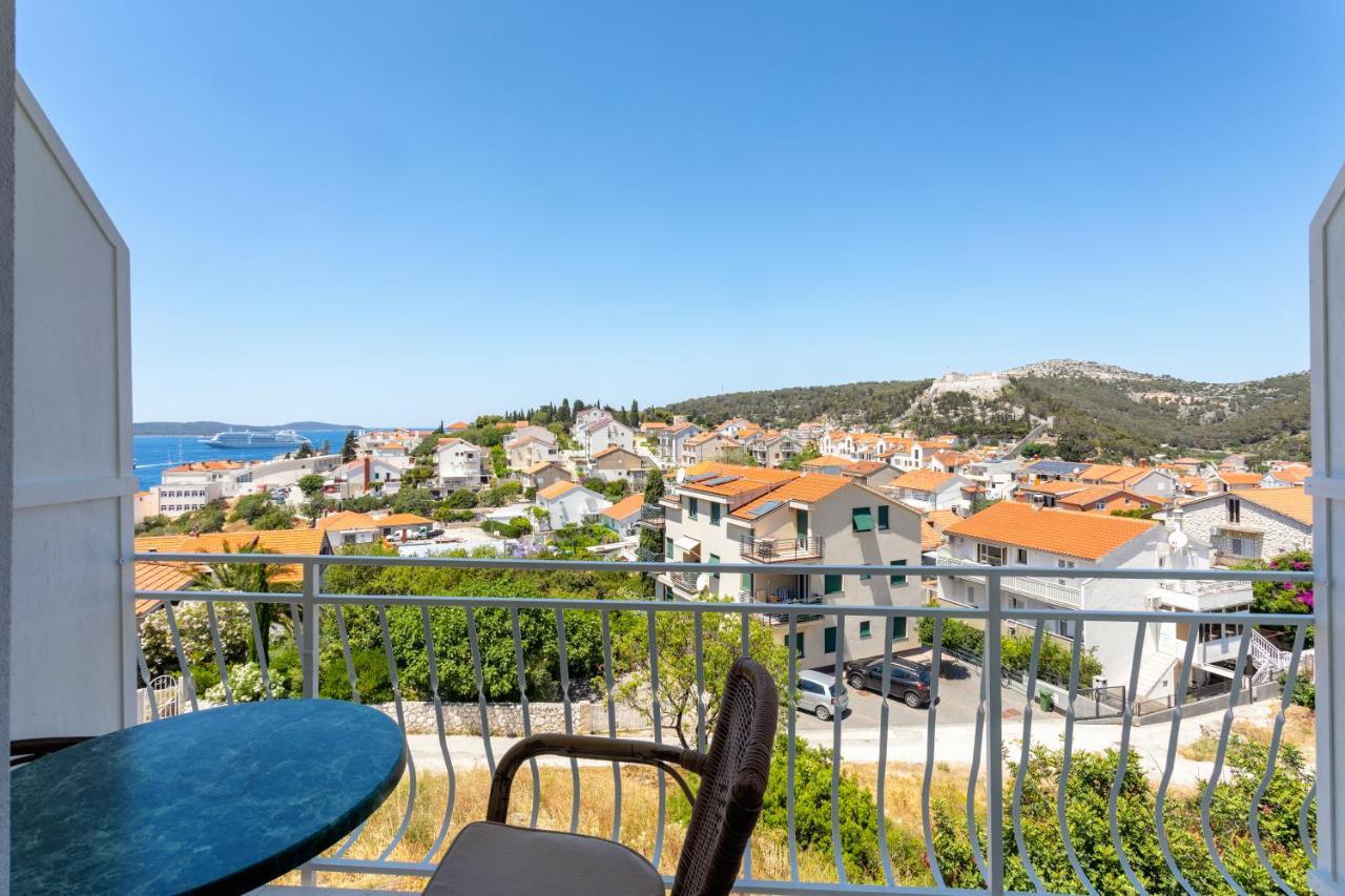 Apartments Luksa - Zf Hvar Hvar Town Exterior foto